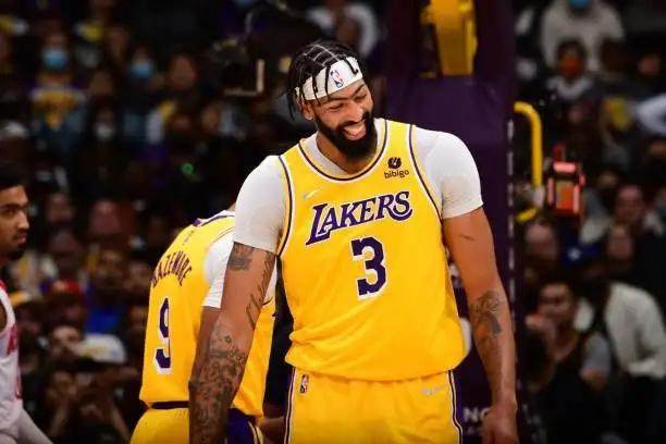 电竞直播入口-彻底躺平了？戴维斯自曝已经两个多月没有投过篮